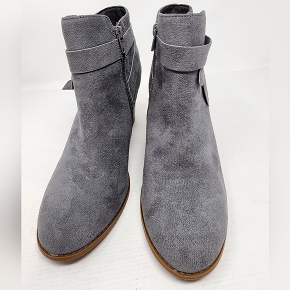 New Grey Booties Zip Side Ankle Boots Suede Style Ankle Boots Size 10 - Picture 6 of 10